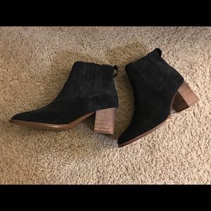 Madewell black suede boots bootie